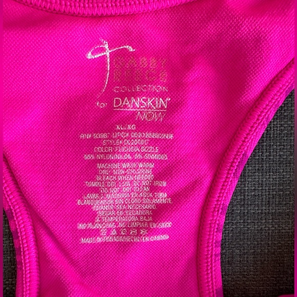 Danskin Now Seamless Support Tank – Fuchsia Racerback w/ Built-In Bra – Size XL - Picture 5 of 8
